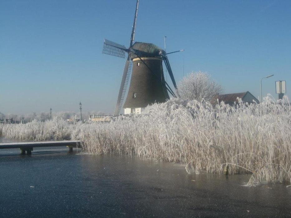 Boathouse At Unescco Fort And Magnificent Lake-View Roelofarendsveen Exterior foto